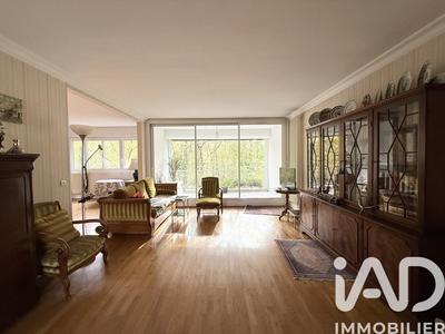 Appartement - 119 m² - 6 pièces