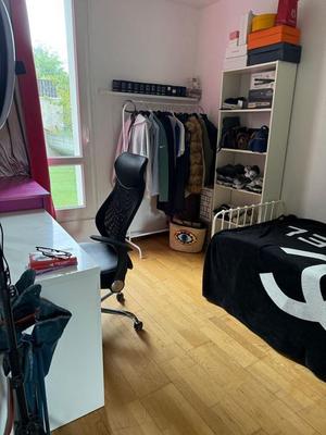 Appartement - 100 m² - 4 pièces