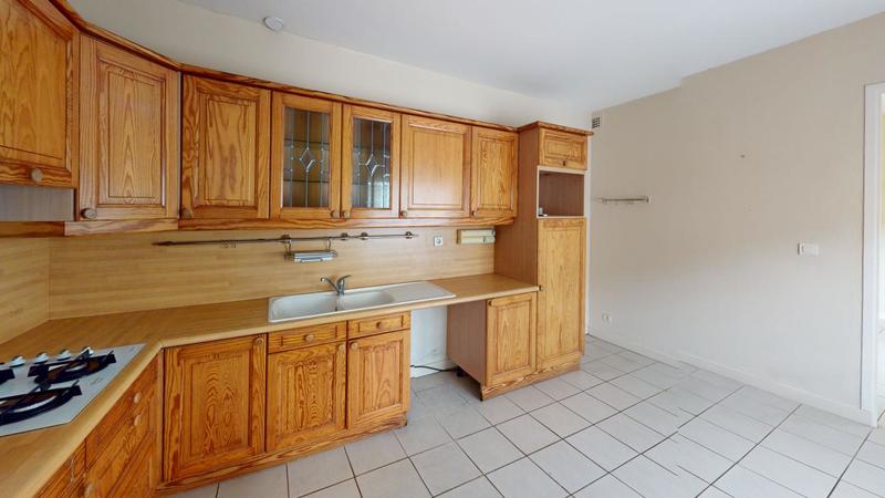 Immeuble - 136 m² - 6 pièces