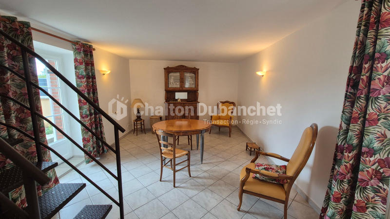 Maison - 183 m² - 7 pièces