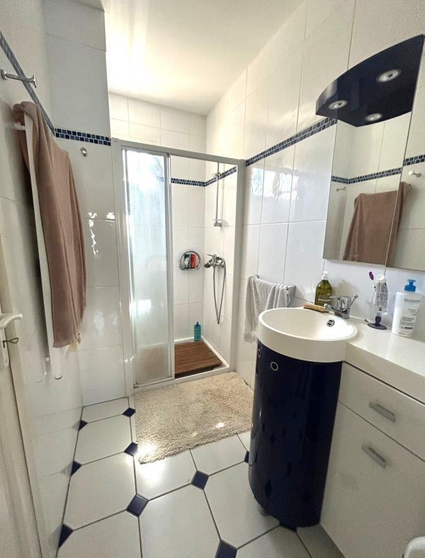 Maison - 151 m² - 6 pièces