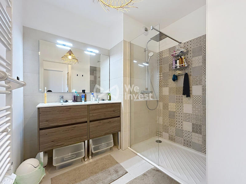 Appartement - 84 m² - 3 pièces