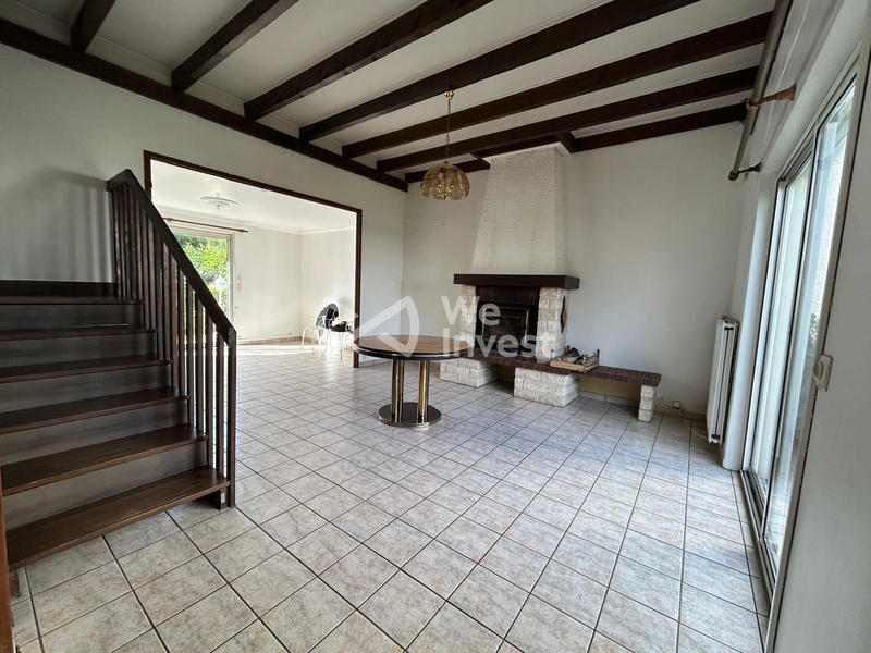 Maison traditionnelle - 140 m² - 7 pièces