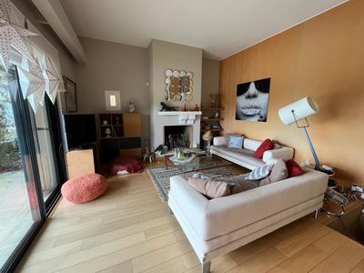 Maison d'architecte - 198 m² - 5 pièces