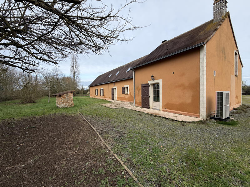 Maison - 230 m² - 7 pièces