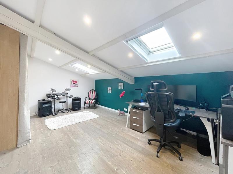 Villa - 153 m² - 6 pièces