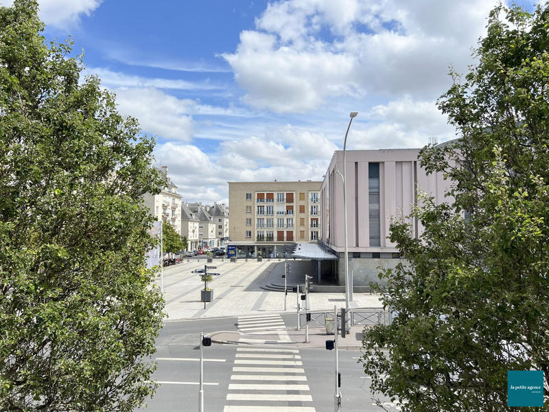 Appartement - 113 m² - 6 pièces