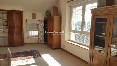 Maison traditionnelle - 129 m² - 4 pièces