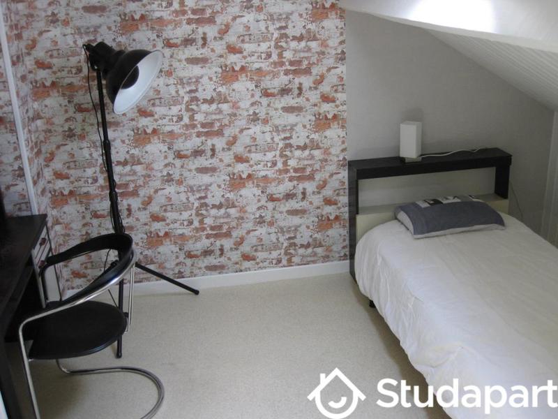 Chambre - 15 m² - 1 pièce