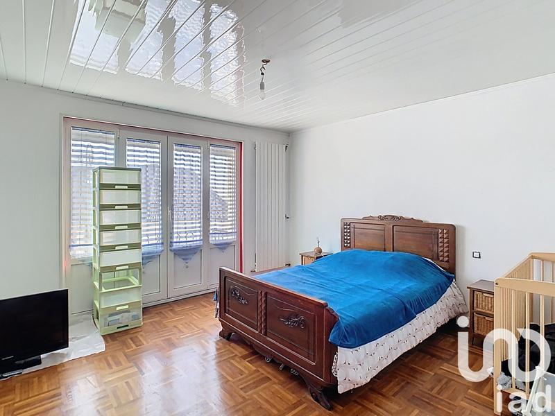 Maison - 162 m² - 5 pièces