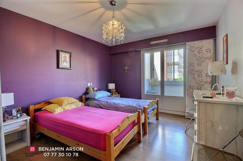 Appartement - 65 m² - 2 pièces