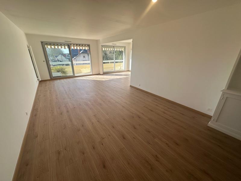 Appartement - 121 m² - 3 pièces