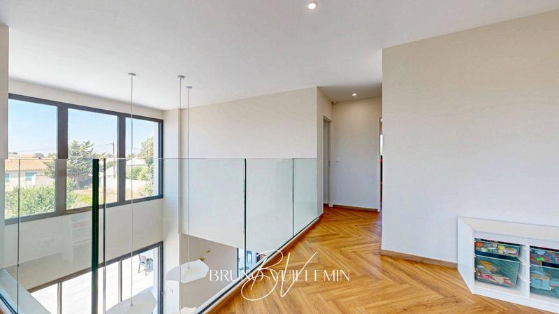 Villa - 190 m² - 7 pièces