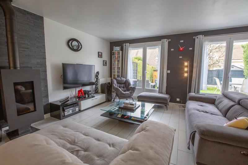 Maison - 140 m² - 6 pièces