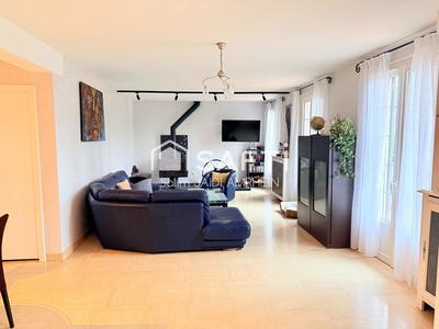 Maison - 175 m² - 6 pièces