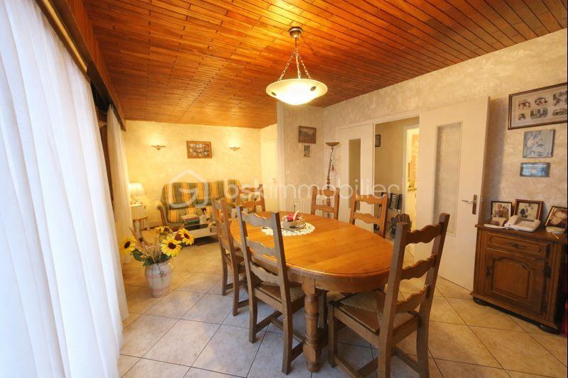 Maison - 111 m² - 5 pièces