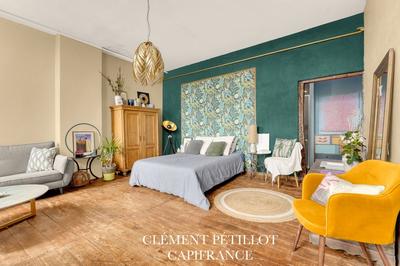 Maison - 281 m² - 7 pièces