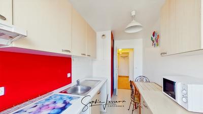 Appartement - 65 m² - 3 pièces