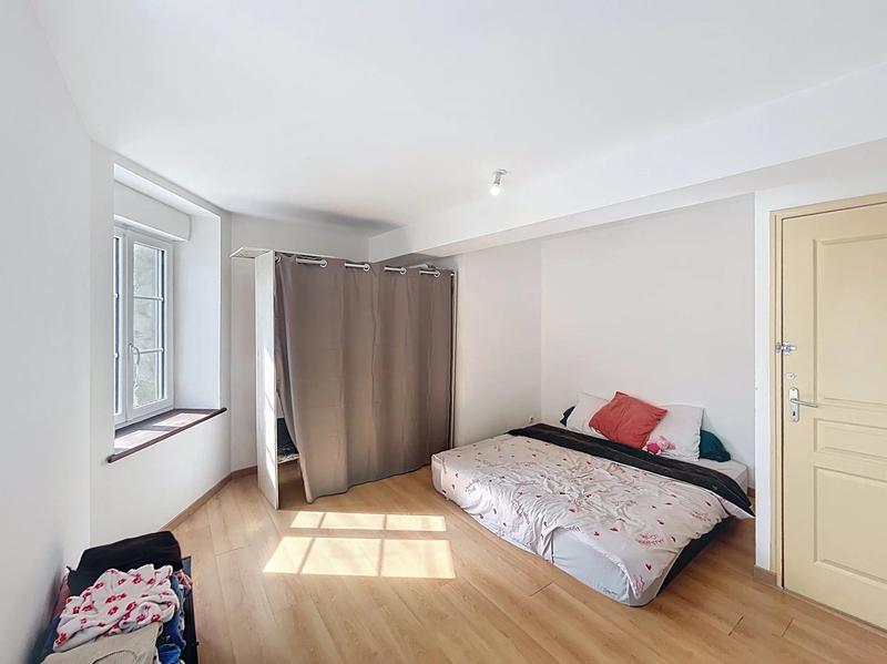 Immeuble - 311 m² - 12 pièces