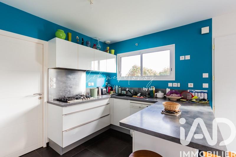 Maison - 94 m² - 4 pièces