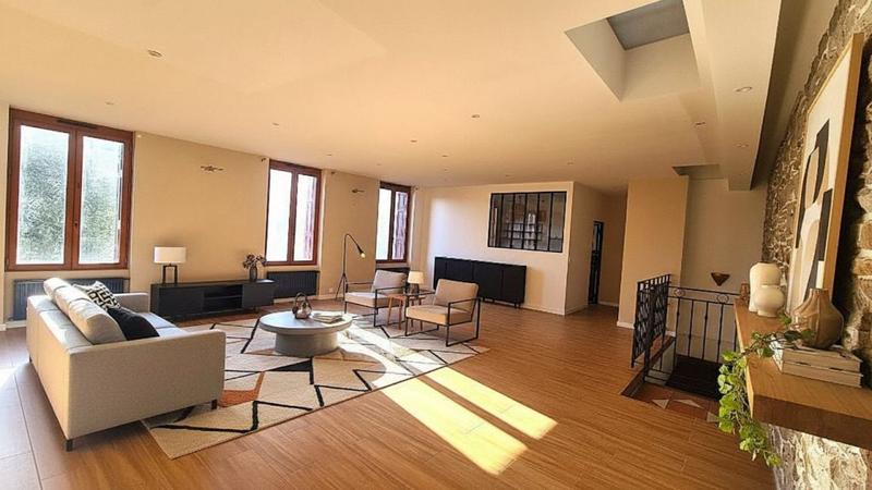 Appartement - 139 m² - 5 pièces