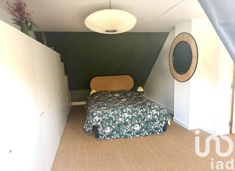 Maison - 195 m² - 8 pièces