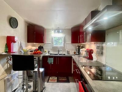 Maison - 115 m² - 5 pièces