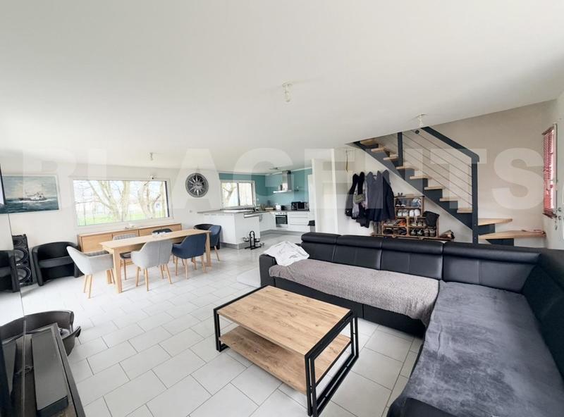 Maison - 130 m² - 6 pièces