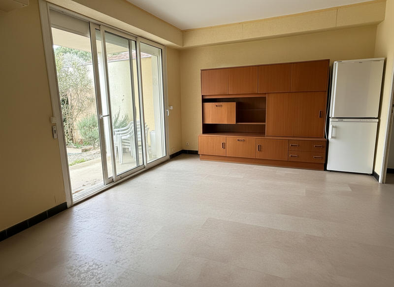 Maison - 180 m² - 8 pièces