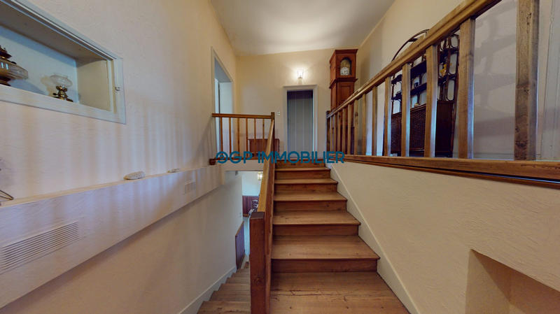 Maison - 175 m² - 6 pièces