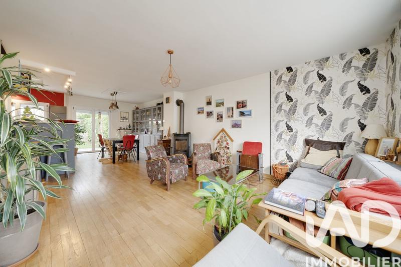 Maison - 88 m² - 6 pièces