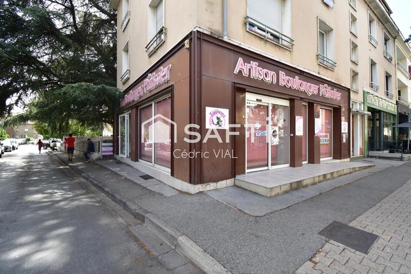 Local commercial - 67 m² - 2 pièces