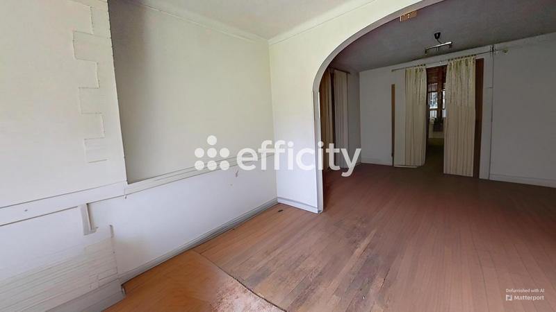 Maison - 150 m² - 8 pièces