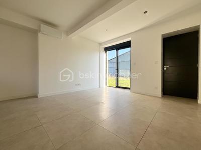 Corps de ferme - 65 m² - 3 pièces