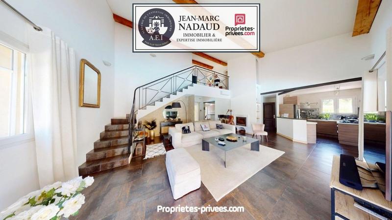 Maison - 140 m² - 5 pièces