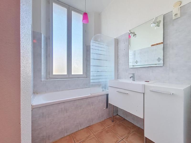 Appartement - 72 m² - 3 pièces