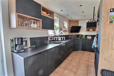 Maison - 151 m² - 5 pièces