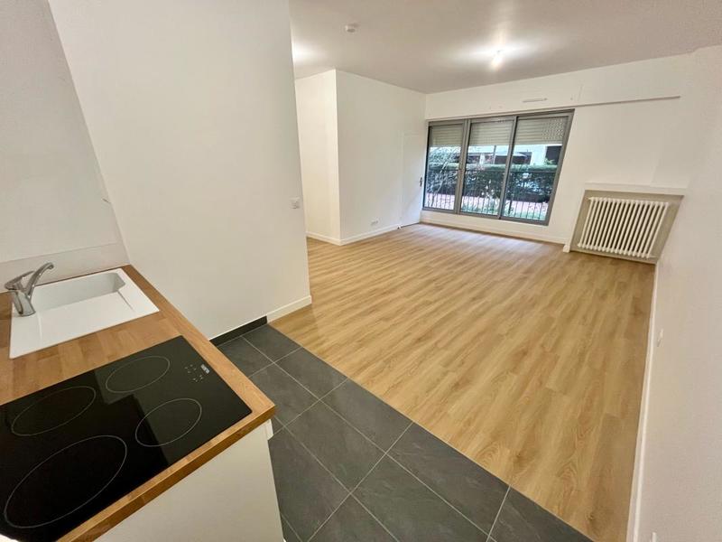 Appartement - 65 m² - 2 pièces