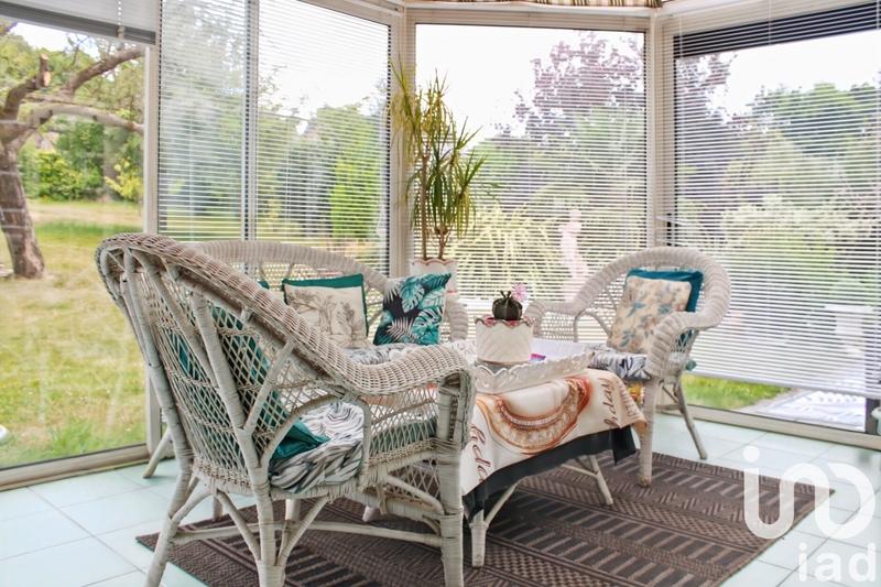 Maison - 200 m² - 8 pièces