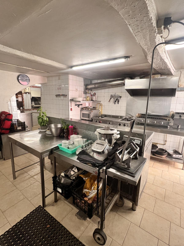 Fonds de commerce - 120 m²