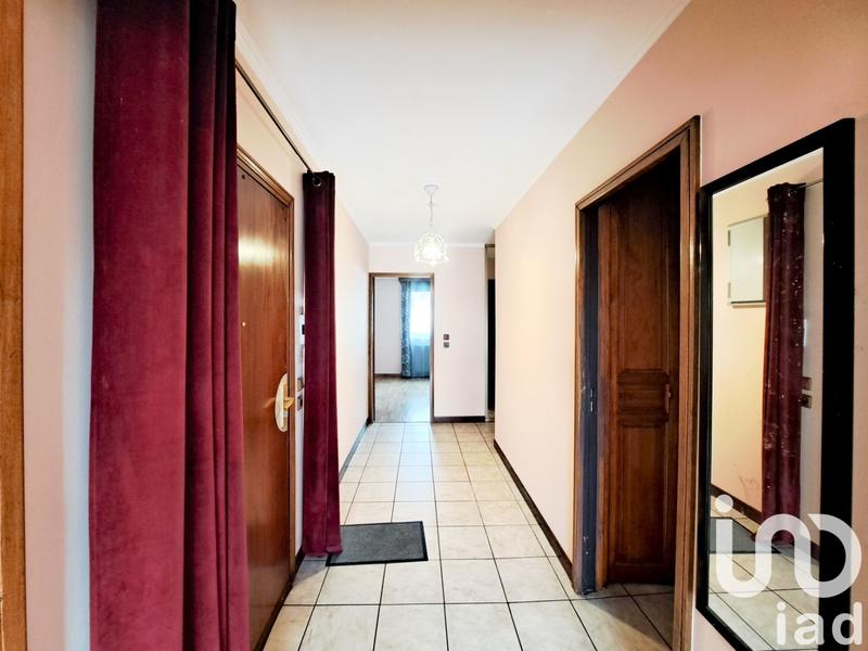 Appartement - 81 m² - 3 pièces