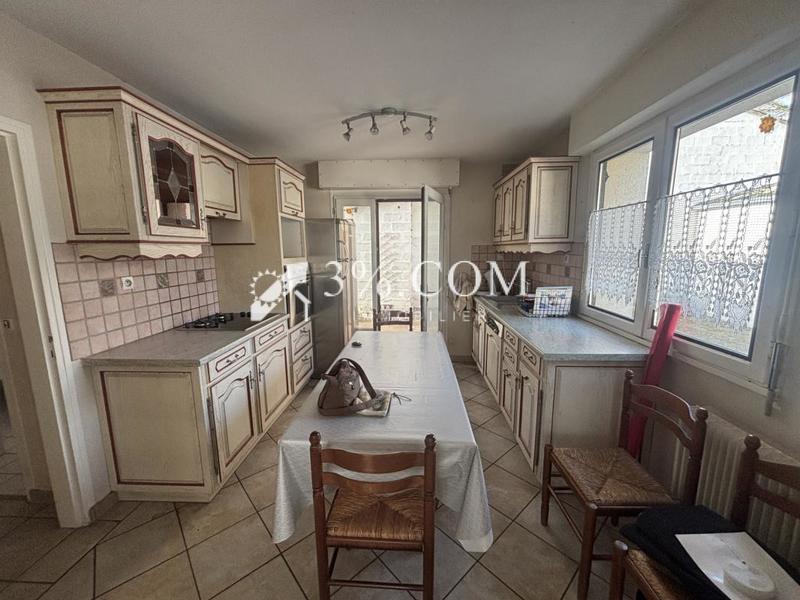 Maison - 114 m² - 7 pièces