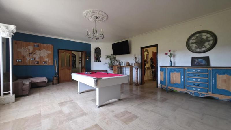 Villa - 385 m² - 12 pièces