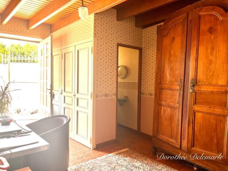 Maison - 244 m² - 5 pièces