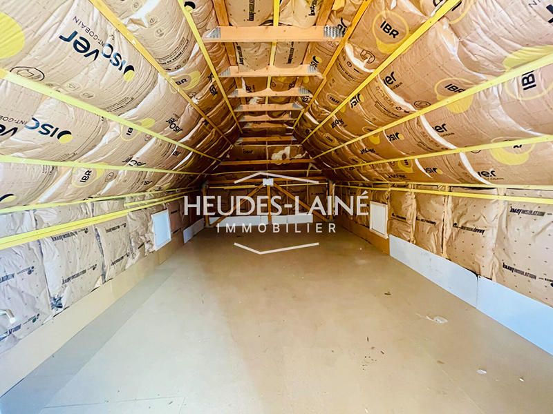 Maison - 99 m² - 4 pièces