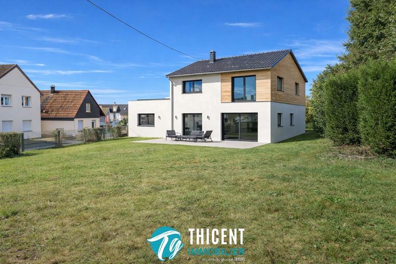 Maison - 100 m² - 4 pièces