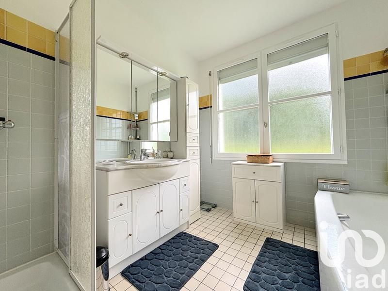 Maison - 147 m² - 5 pièces