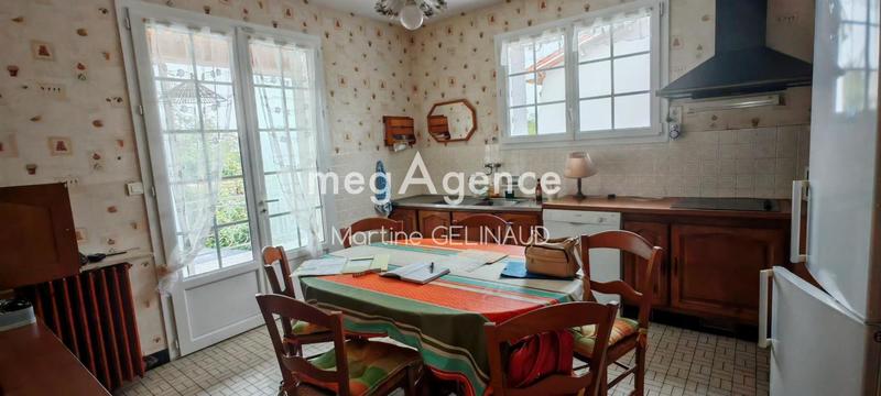 Maison - 171 m² - 8 pièces