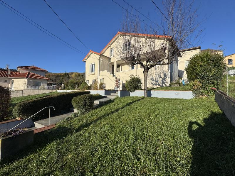 Villa - 168 m² - 5 pièces