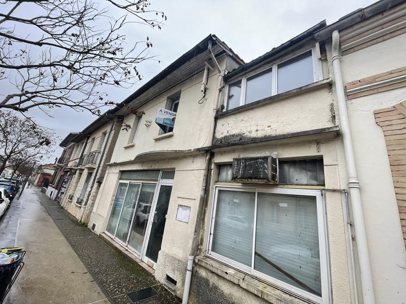 Immeuble - 200 m² - 4 pièces